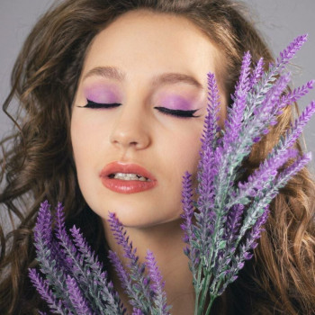 Макияж / Макіяж / Вечірній макіяж / Дневной макияж / Свадебный макияж
                    Салон красоты НоготОк Киев