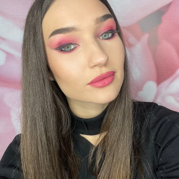 Макияж / Макіяж / Вечірній макіяж / Дневной макияж / Свадебный макияж
                    Салон красоты НоготОк Киев