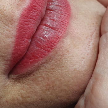 Напилення з корекцією темного кольору .Акварель.