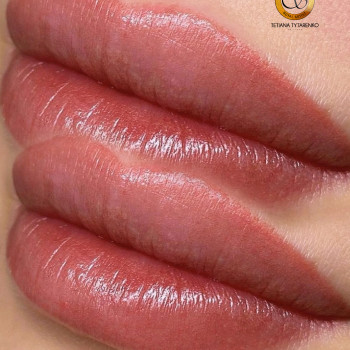 Карамельні,безконтурній губки відразу після процедура напиле