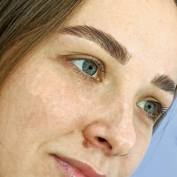 Фото з портфоліо майстра Анастасия Удянская (бровіст, Дніпро)