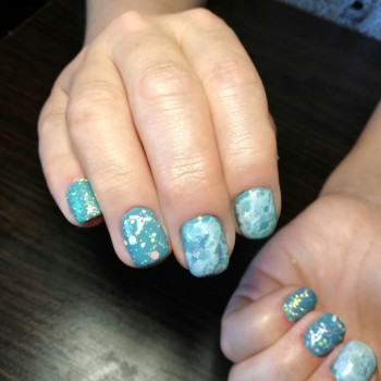 Фото из портфолио мастера Анастасия (мастер маникюра, Каменское)