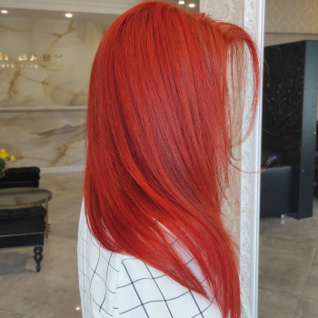 Щастя для волосся
                    Парикмахер-колорист Евгения Ужгород