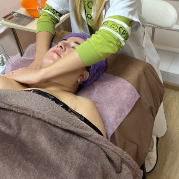 Масаж обличчя