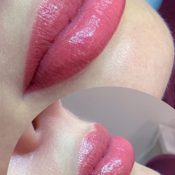 Татуаж / Перманентний макіяж губ
                    Мастер перманентного макияжа Инна Львов