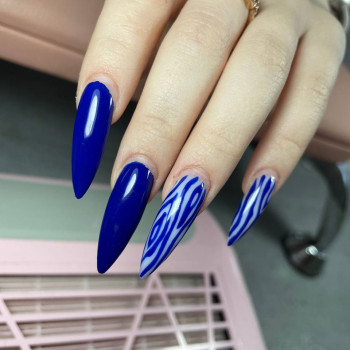 Нарощування нігтів
                    Мастер маникюра Марина Винница