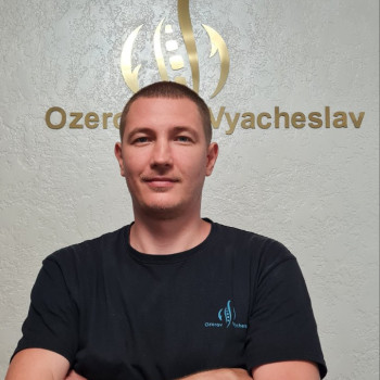 Озеров Вячеслав, массажист и мастер по тейпированию