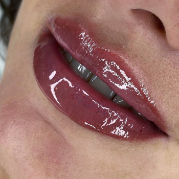 Увеличения губ
                    Мастер перманентного макияжа Любовь Одесса