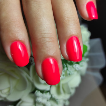 Манікюр з покриттям
                    Мастер маникюра Наталія Киев