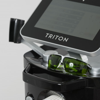 Фотоомолодження IPL Lumecca
                    Косметологический центр Skin Studio Beauty FULL Львов