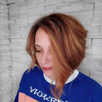 Фарбування з освітленням, шатуш
                    Салон красоты Fargo Киев