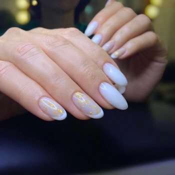 Манікюр зі зняттям та покриттям
                    Салон красоты Fargo Киев