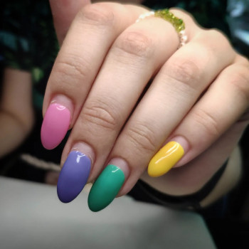 5 тижнів після корекції нарощених