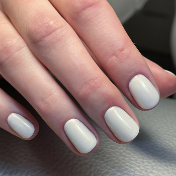 Покрытие ногтей с укреплением гелем
                    Майстер манікюру Олена Київ