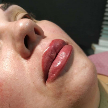 Пудовый татуаж