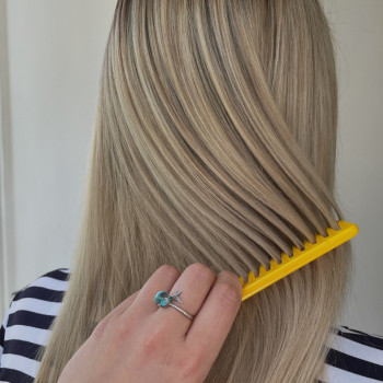 Фарбування волосся
                    Салон краси Beauty Bar Вінниця