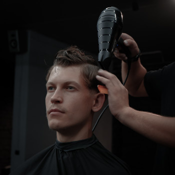 Чоловіча стрижка
                    Барбершоп Brutal barbershop Київ
