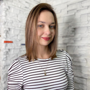 Фарбування з освітленням, шатуш
                    Салон красоты Fargo Киев