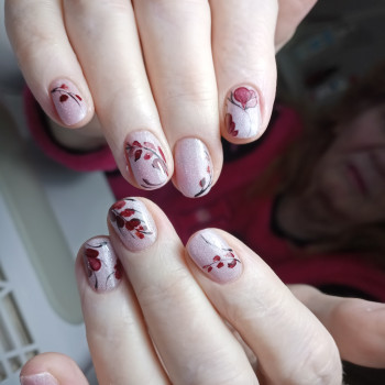 Дизайн
                    Майстер манікюру Наталя Київ