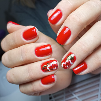 Дизайн
                    Майстер манікюру Наталя Київ