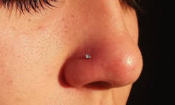 Нострiл Тату майстер Святослав Одеса