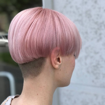 Фарбування волосся
                    Салон красоты Bonjour Львов