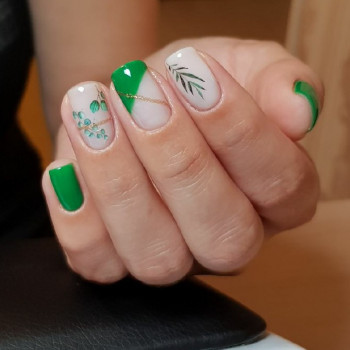 Манікюр + укріплення акрилгелем + покриття