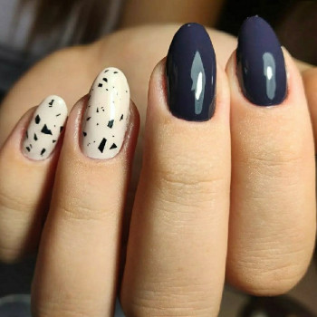 Манікюр + укріплення акрилгелем + покриття