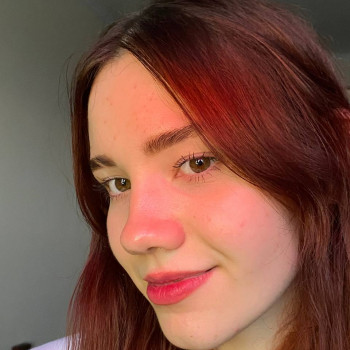 Фарбування брів
                    Бровіст Єлизавета Львів