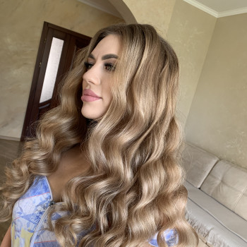 Укладка волос на длинные волосы локоны, фото - Парикмахер Людмила Остапович