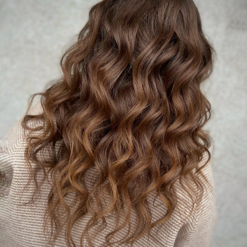 Укладка
                    Салон красоты Star rise studio Киев