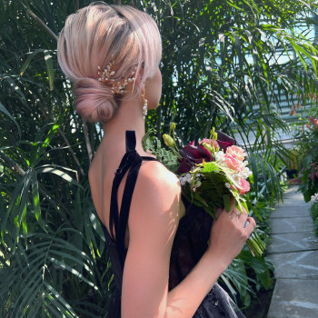 Зібрана зачіска
                    Салон краси Star rise studio Київ