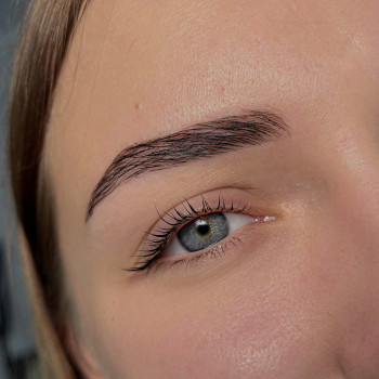 Ламі вій
                    Салон красоты Star rise studio Киев