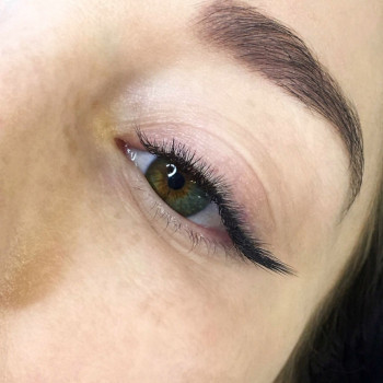 Нарощування вій
                    Салон красоты Энжой Запорожье