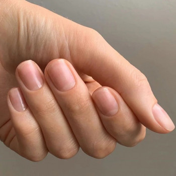 Зняття гель лаку (без покриття) у Львові в центрі - салон кр