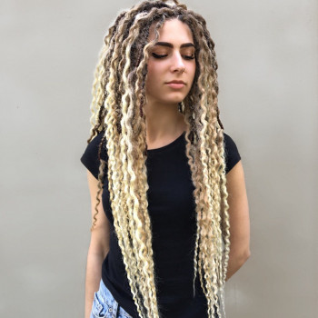 Де Дреды
                    Преподаватель курсов красоты Елена Ужгород