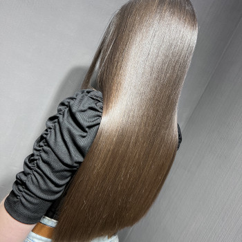 Лікування волосся, холодне відновлення
                    Салон краси Keratin Art Київ