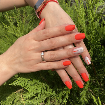 Матовий манікюр помаранчевий лінії, фото - Майстер манікюру Анастасія Джуган