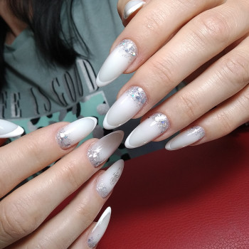 Французский маникюр с блестками свадебный, фото - Мастер маникюра Оксана Ринда