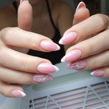 Нарощування комплекс
                    Мастер маникюра Наталя Киев