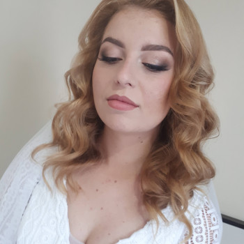 Весільний макіяж
                    Визажист Татьяна Запорожье