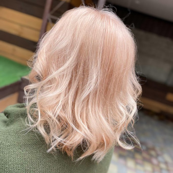 Тонирование волос
                    Парикмахер-колорист Мария Днепр