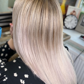 Тонирование волос
                    Парикмахер-колорист Мария Днепр