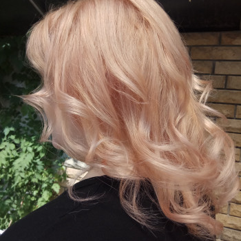 Тонирование волос
                    Парикмахер-колорист Мария Днепр