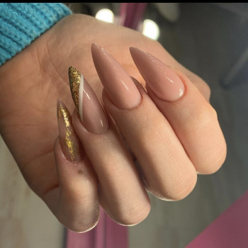 Нарощування нігтів
                    Мастер маникюра Татьяна Киев