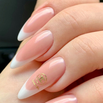 Нарощування нігтів
                    Мастер маникюра Татьяна Киев