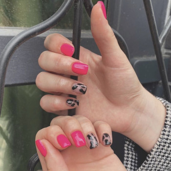 Маникюр с покрытием
                    Перукарня Парикмахерская на Канатной Одеса