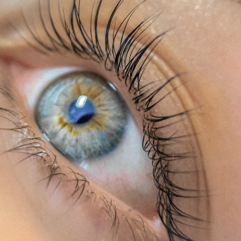 Ламінування вій