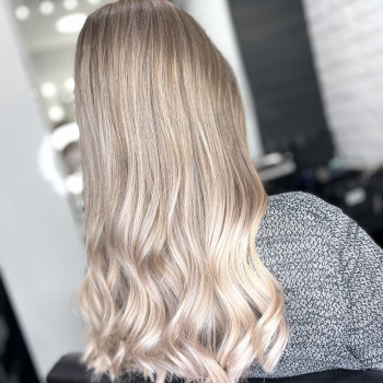 Airtouch  фарба Paul Mitchell   #аіртачрівне  #фарбуванняво, фото -  
