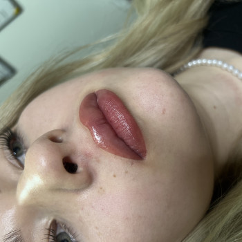 Перманентний татуаж
                    Косметолог-инъекционист Світлана Каменец-Подольский